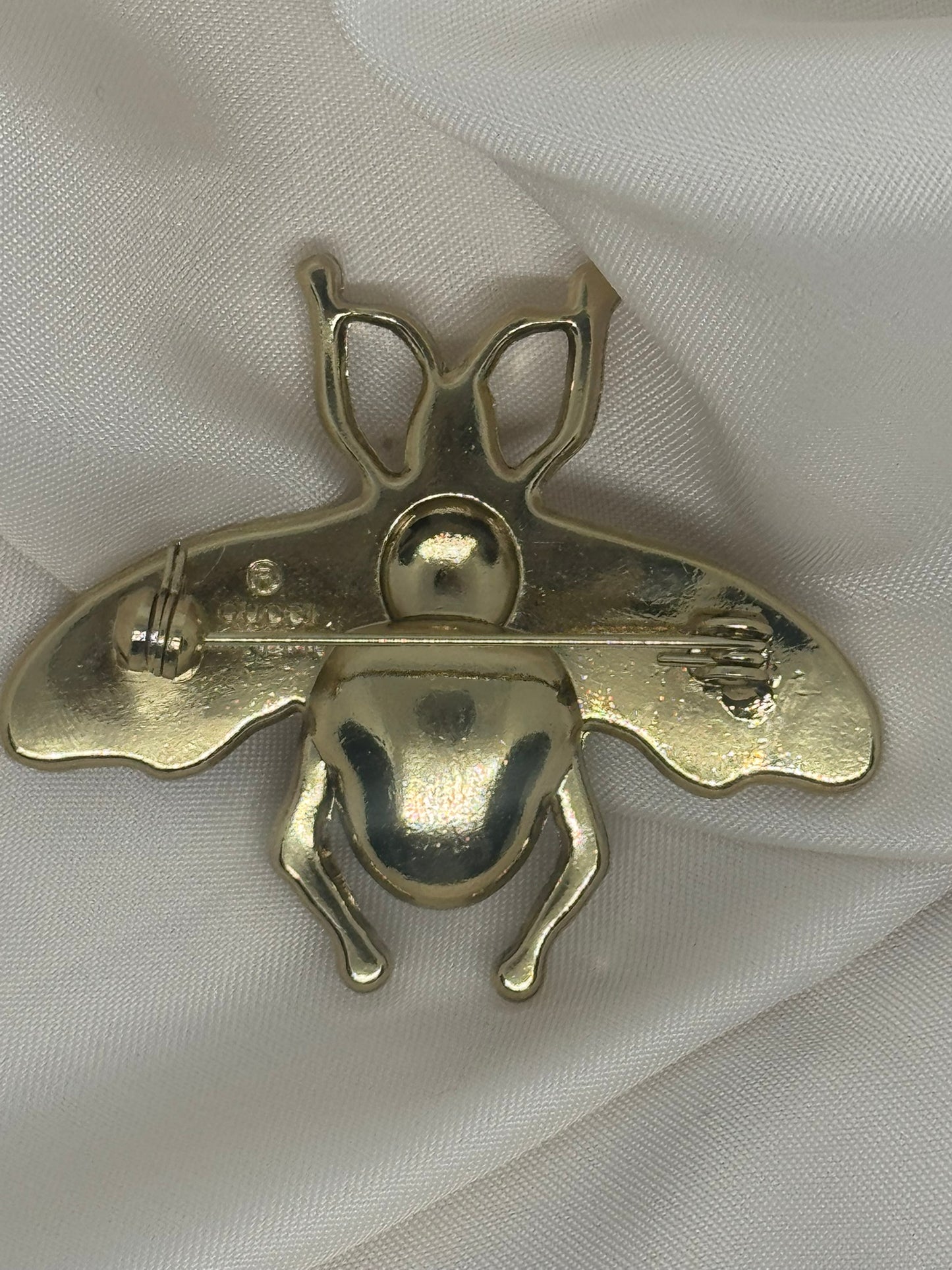 Retro Bee with Faux Pearl Brooch - Gold