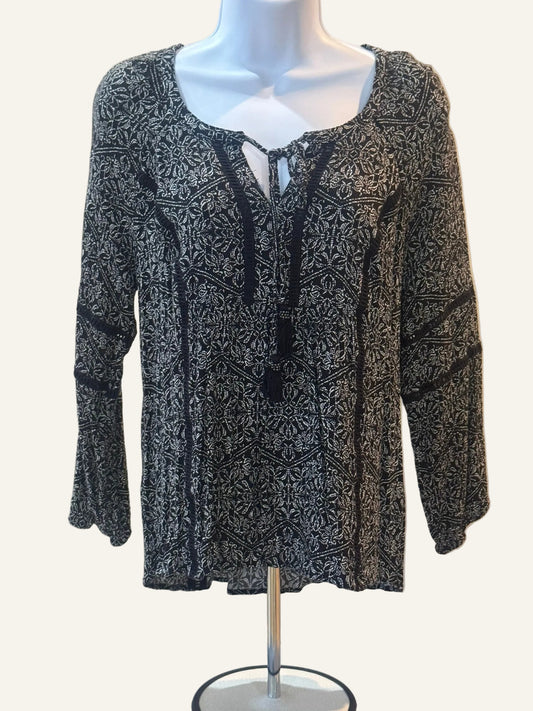 Daniel Rainn Black Tassel Tie Top