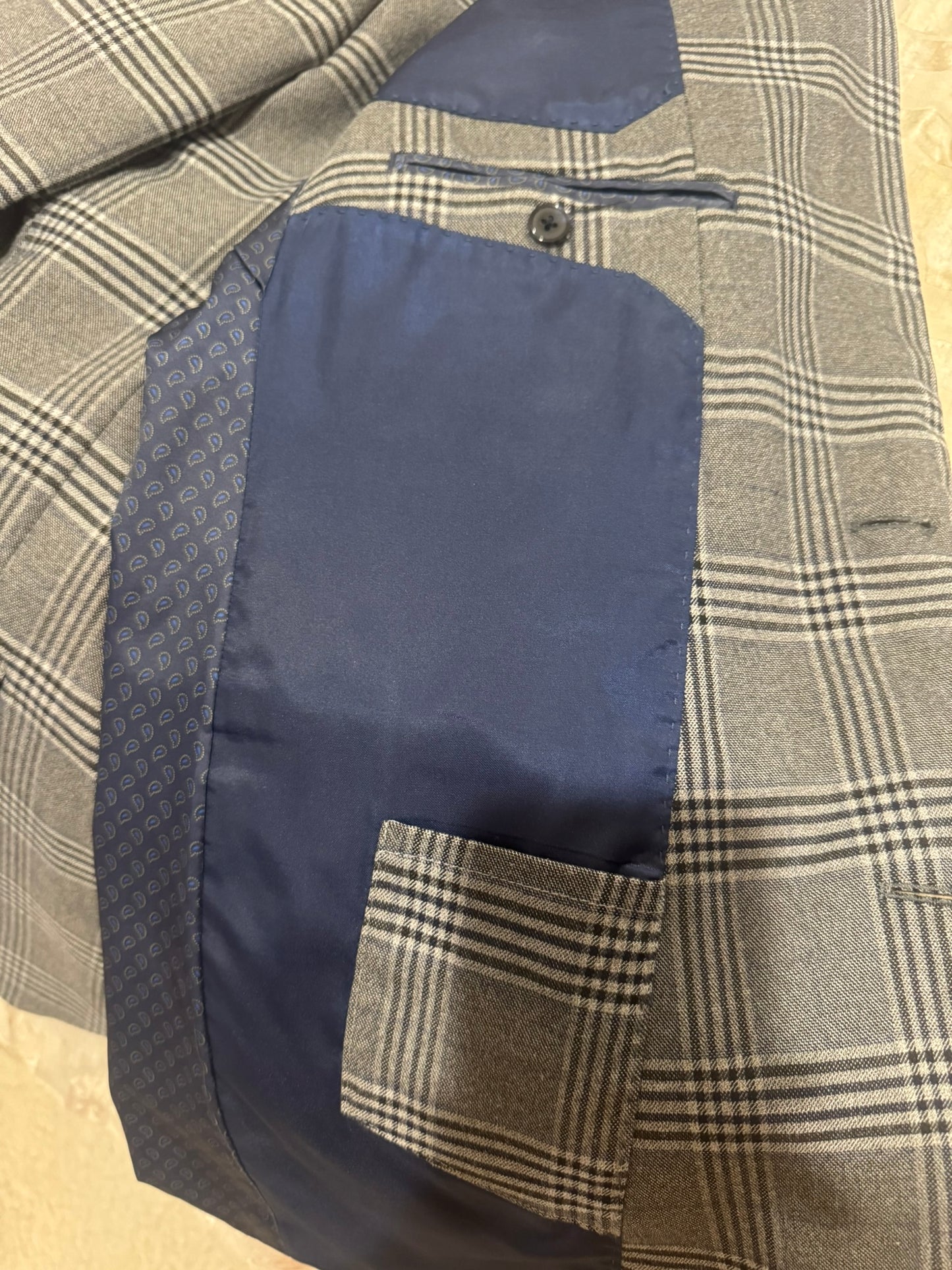 The Savile Row Company Gray Plaid Blazer