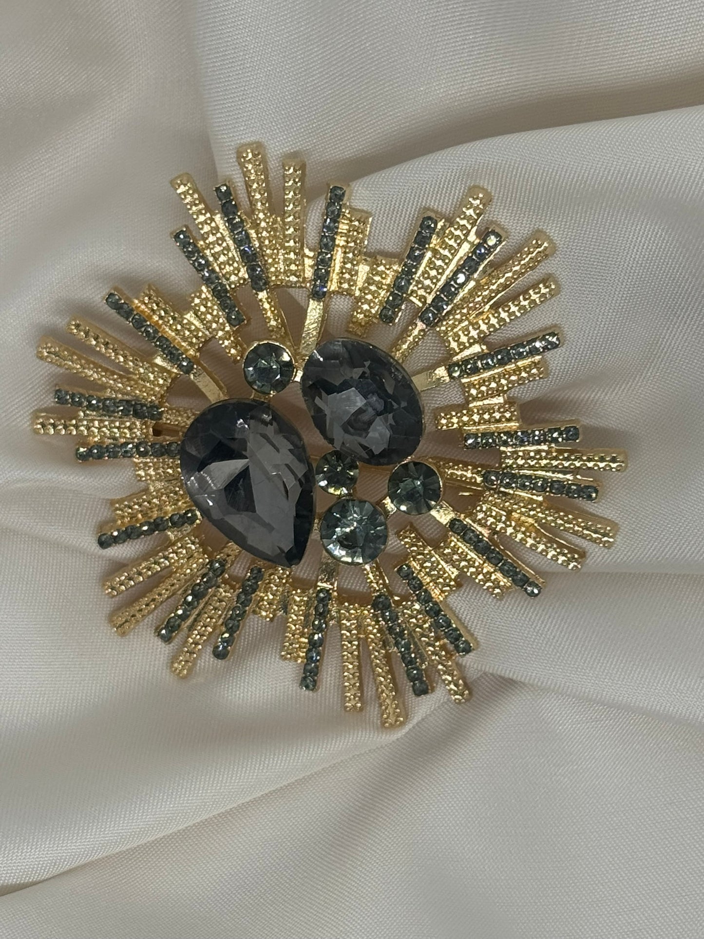 Large Corsage Burst Brooch with Gray Stones - Gold